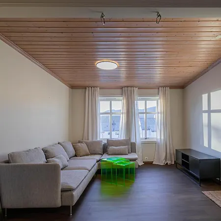 Charming And Bright Apartment In Alesund City Exterior photo